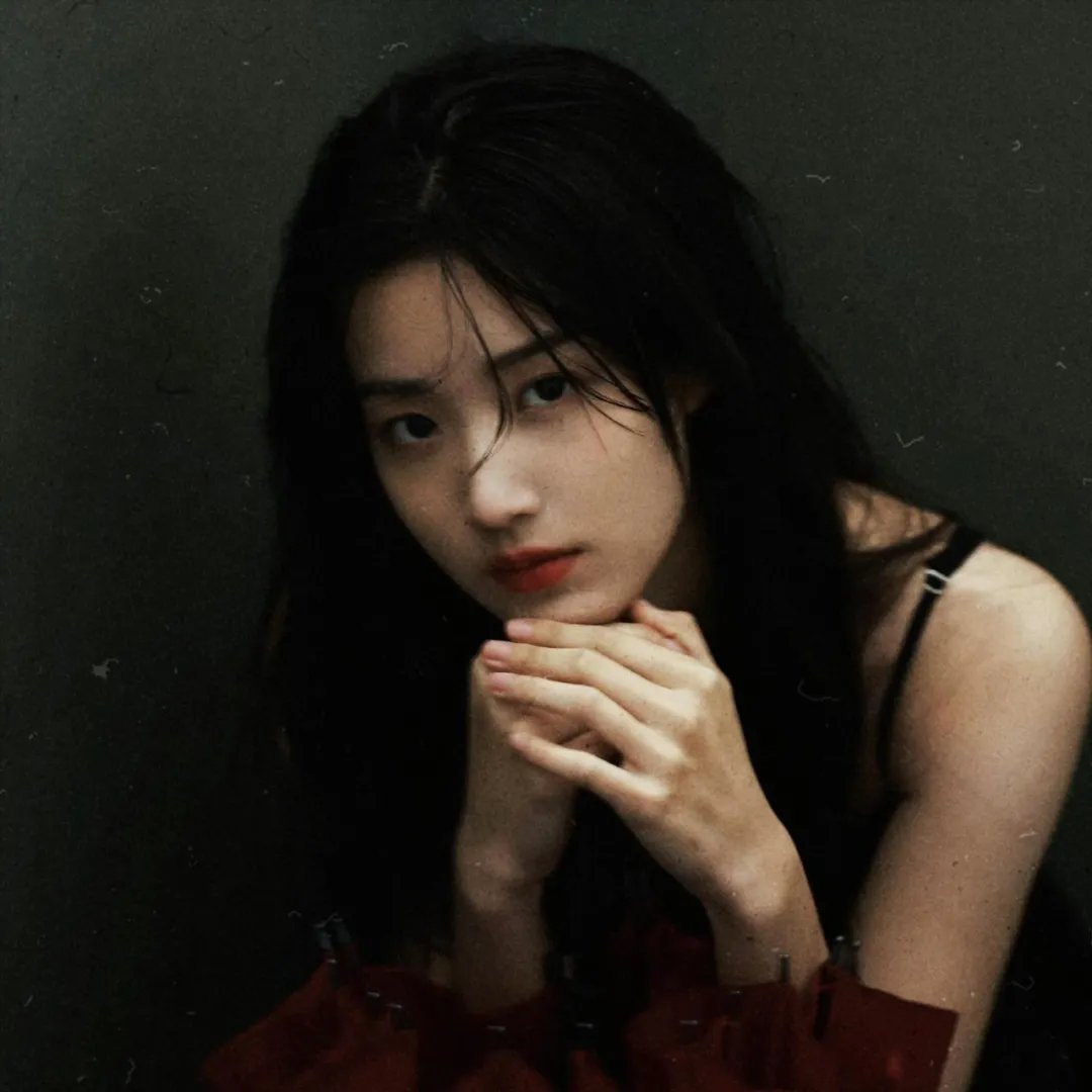 一村之长之贵妇还乡 在线观看
